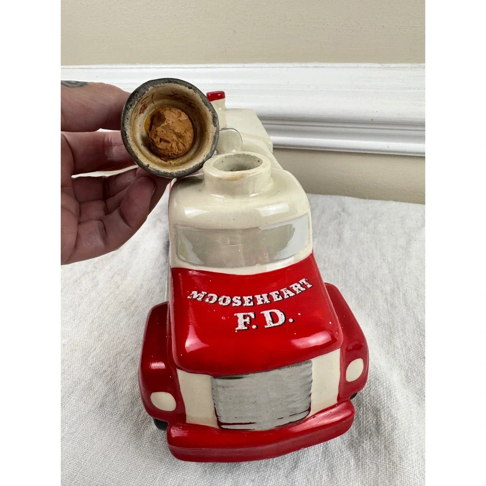 1974 Royal Halburton China Fire Truck Decanter Spirit of 76 Mooseheart FD 9.5